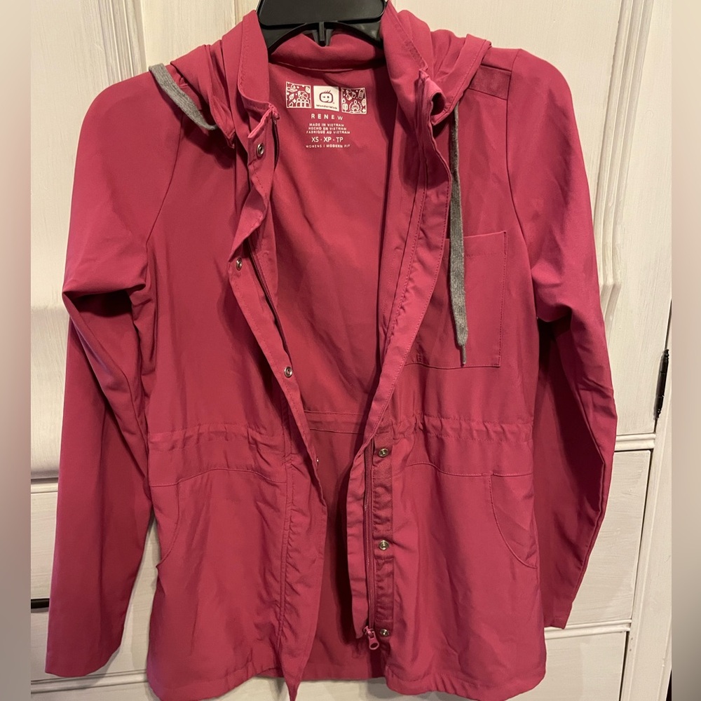 Wonder Wink Scrub Jacket